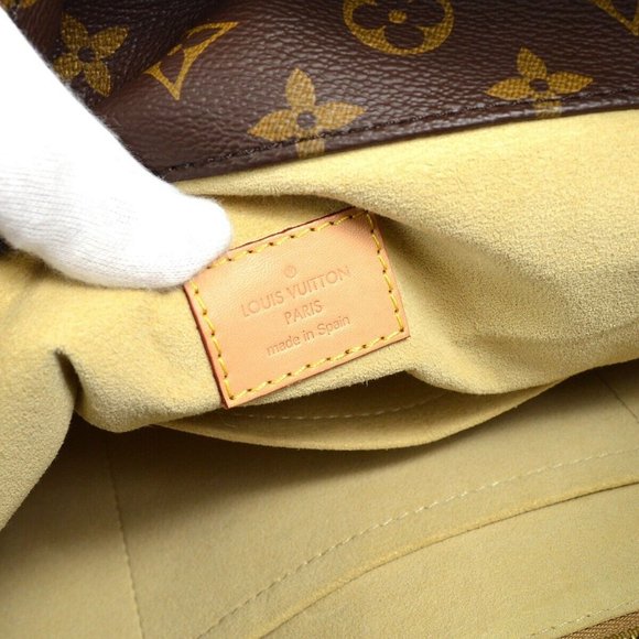 Authenticity Guaranteed LOUIS VUITTON  HANDBAG - Picture 9 of 12